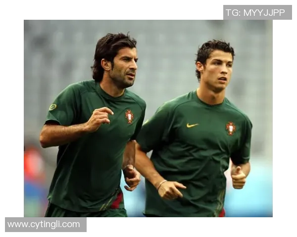 菲戈:帅气足球明星的经典头像与传奇故事解析 菲戈:帅气足球明星的经典头像与传奇故事解析