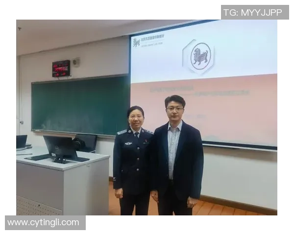 赛后复盘:北京羽毛球队与成都羽毛球队的战术意识与心理较量分析 赛后复盘:北京羽毛球队与成都羽毛球队的战术意识与心理较量分析