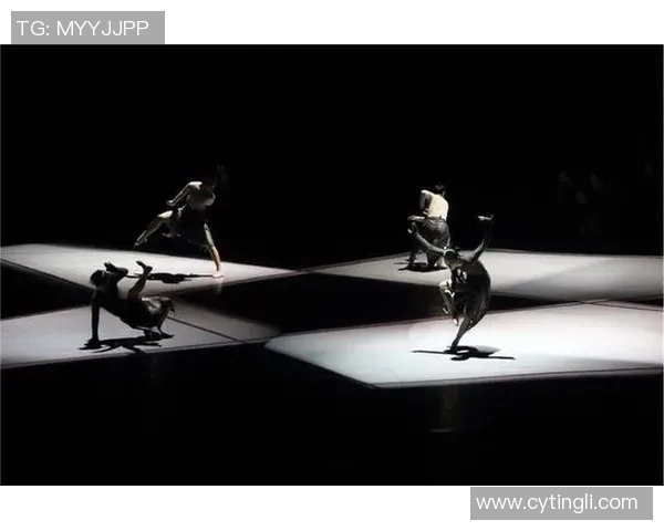 足球明星热舞巴勒斯坦舞展现文化交流与友谊的精彩瞬间 足球明星热舞巴勒斯坦舞展现文化交流与友谊的精彩瞬间