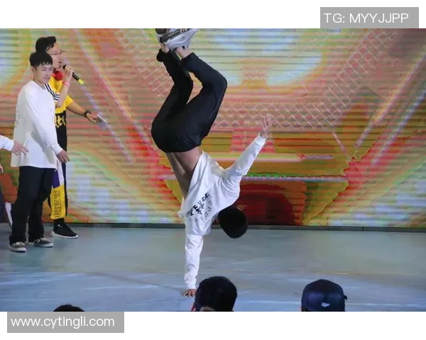 全国街舞大赛特别报道：杭州飞盘队的转型之路